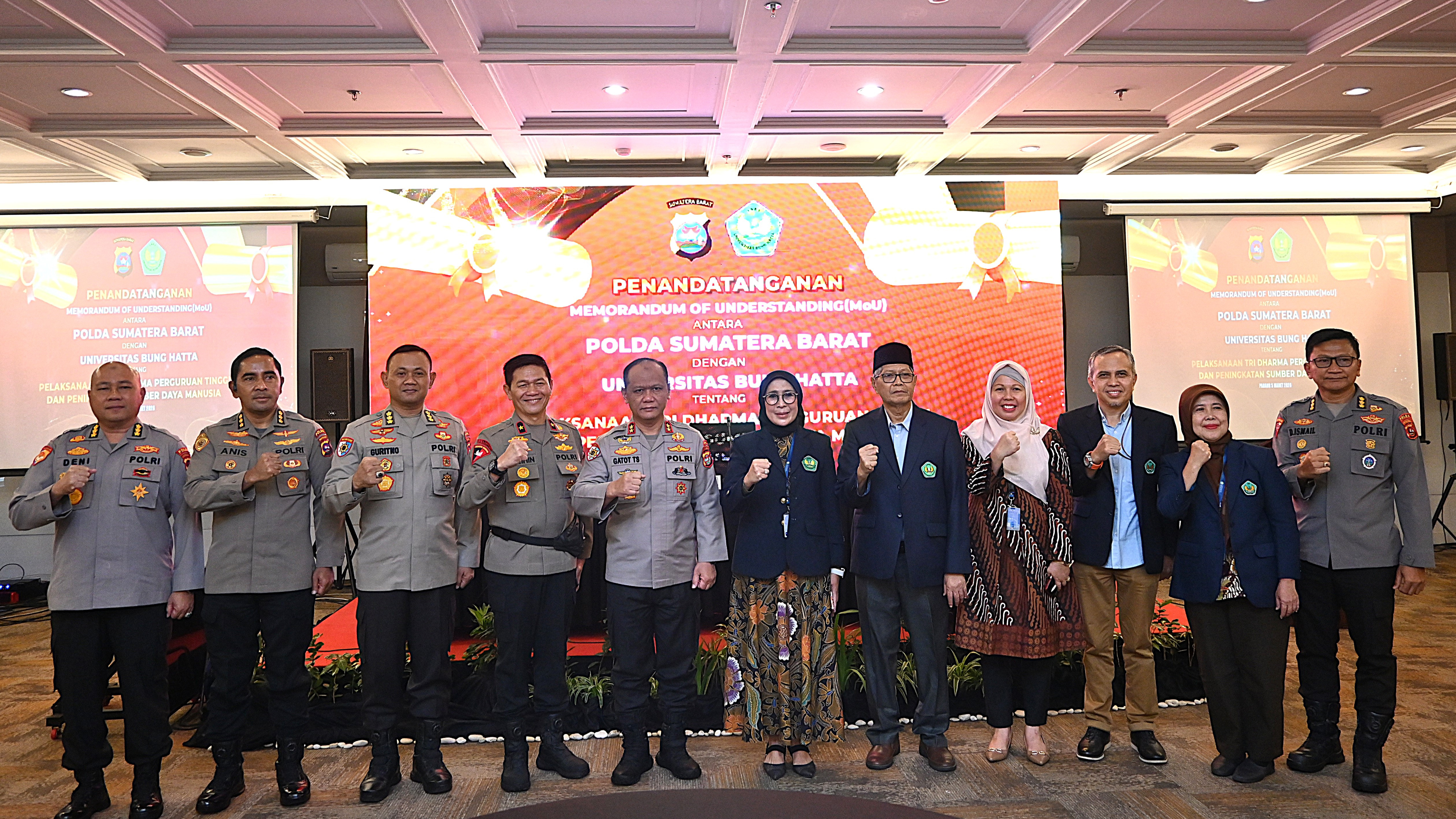 Kapolda Sumbar dan Rektor Universitas Bung Hatta Tandatangani Naskah Kerjasama   