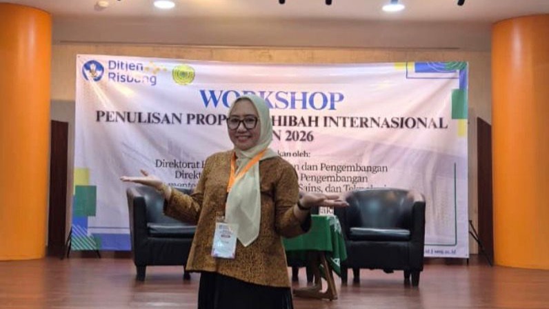 Reni Yuliviona, S.E., M.Si., Ph.D, Dosen Manajemen Universitas Bung Hatta Ikuti Workshop Penulisan Proposal Hibah Internasional Batch 2