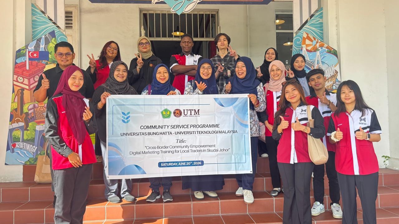 Dosen FEB Universitas Bung Hatta dan UTM  Adakan PKM Internasional di Johor