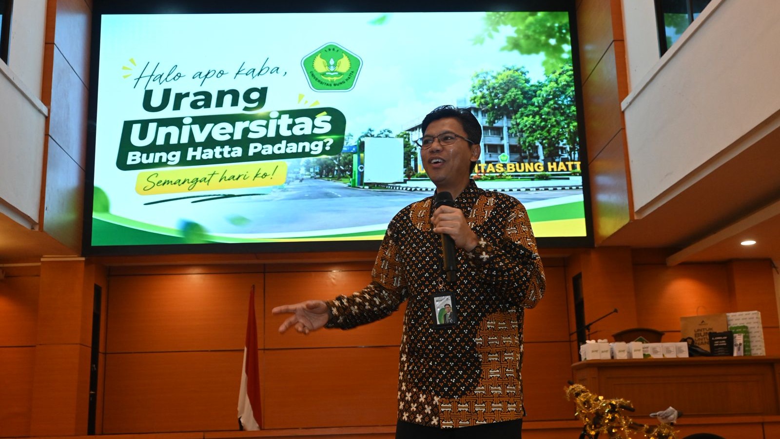 Human Capital Business Partner PT Pegadaian Berikan Kuliah Umum  Strategi Karier dan Literasi Finansial 