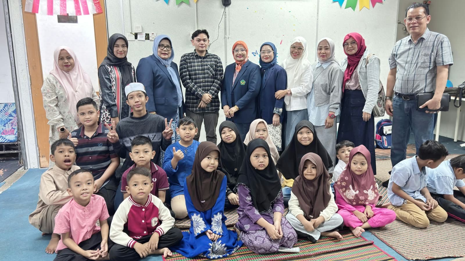 Dosen FKIP Universitas Bung Hatta Dampingi Sekolah di Selangor Untuk Penguatan Literasi Bahasa dan Wawasan Kebangsaan 