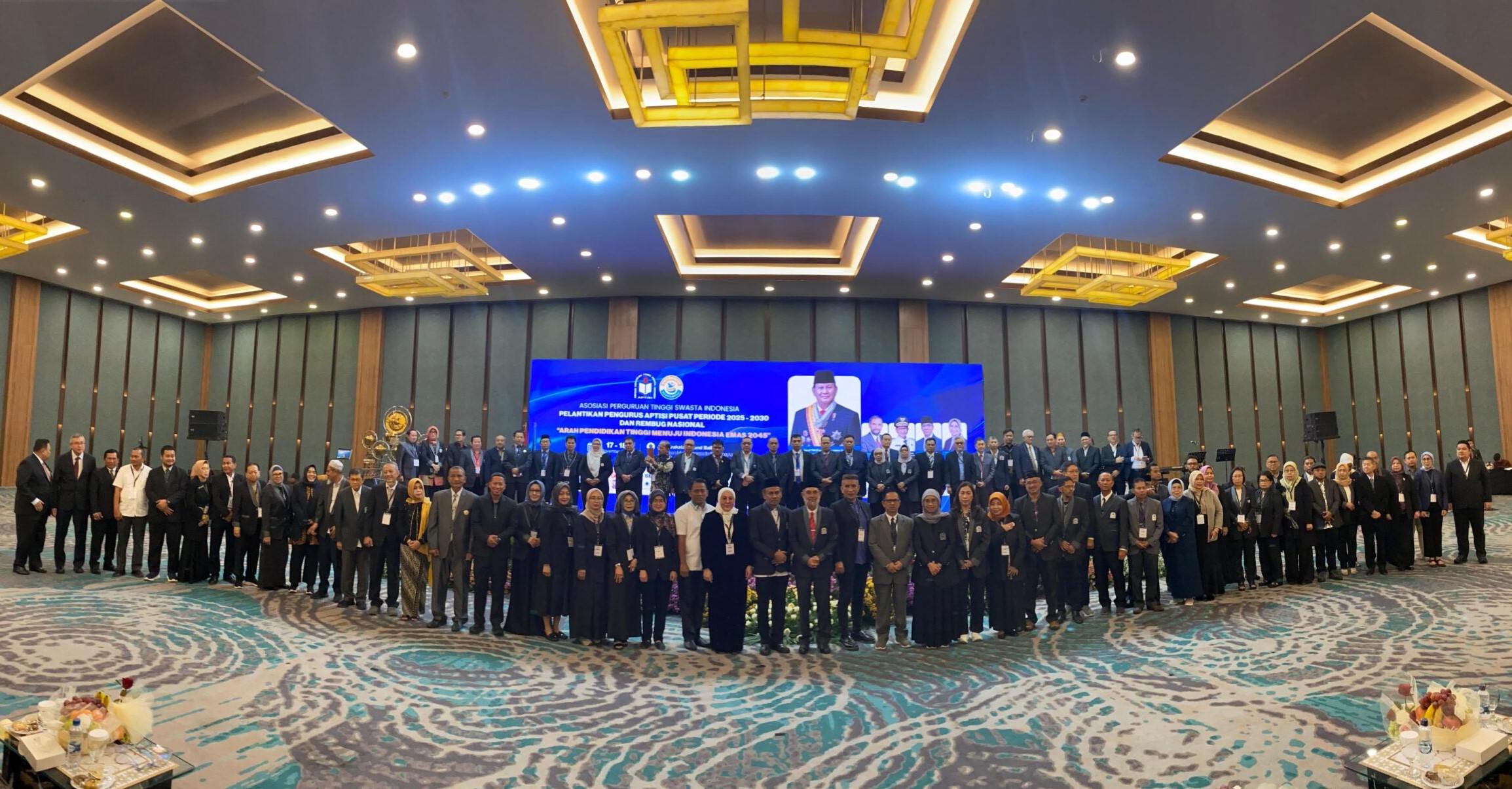 Ketua Badan Pembina Yayasan Pendidikan Bung Hatta dan Rektor Universitas Bung Hatta Dilantik Sebagai Pengurus Pusat APTISI 2025-2030