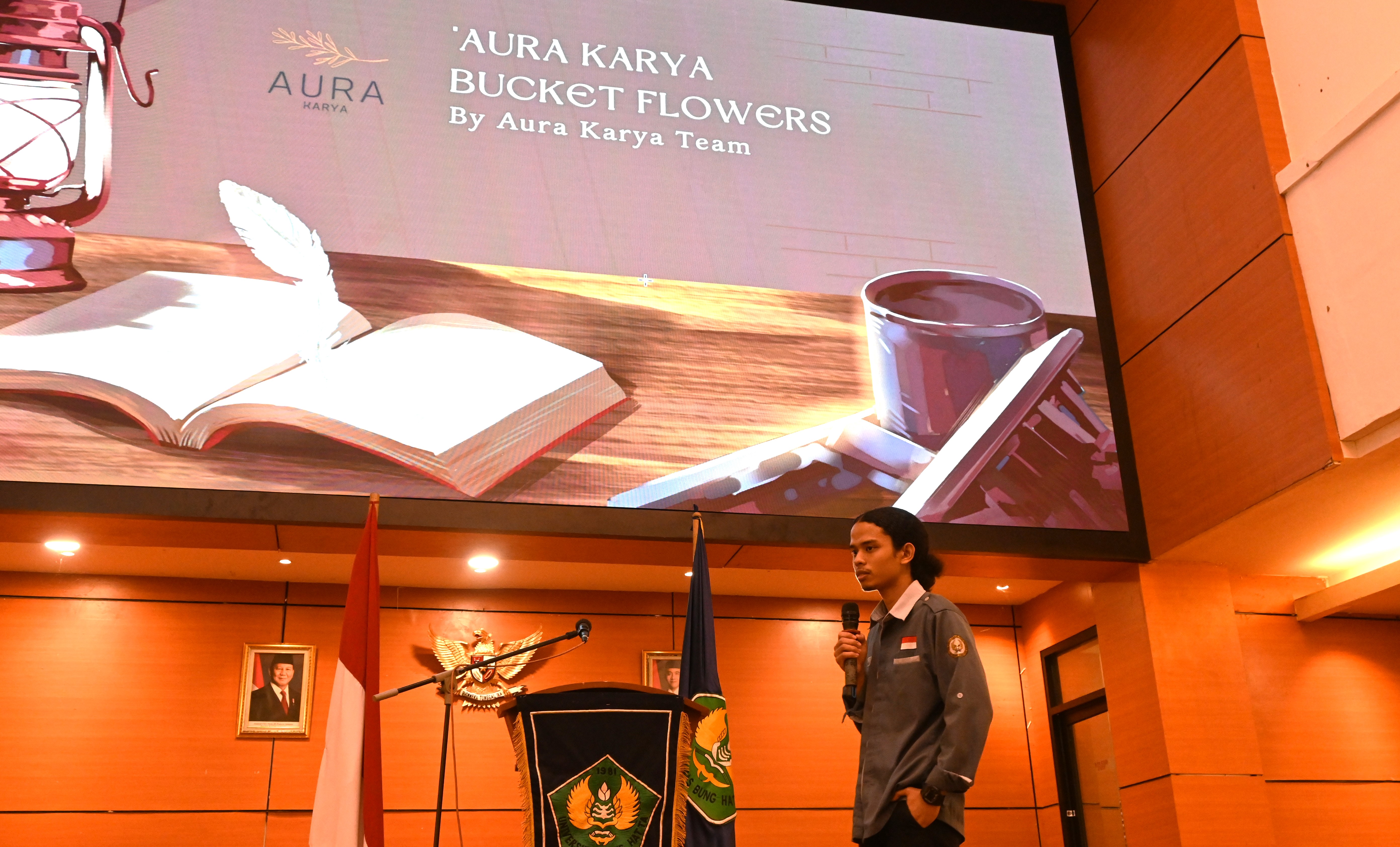 Rencana Bisnis Tim Aura Karya Dengan Jargon :  Bersama Anda, Kami Rangkai Momen Yang Abadi