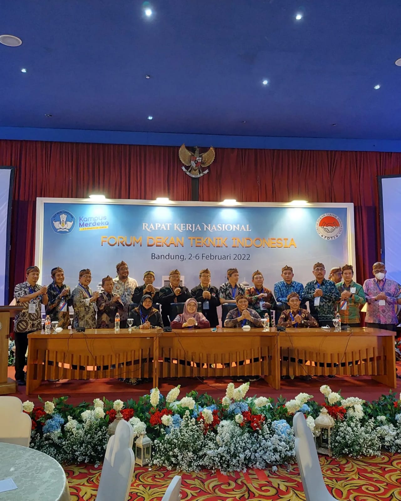 Dekan FTI Universitas Bung Hatta Ditunjuk sebagai PIC Program Kerja FDTI Wilayah Barat Periode 2021-2023