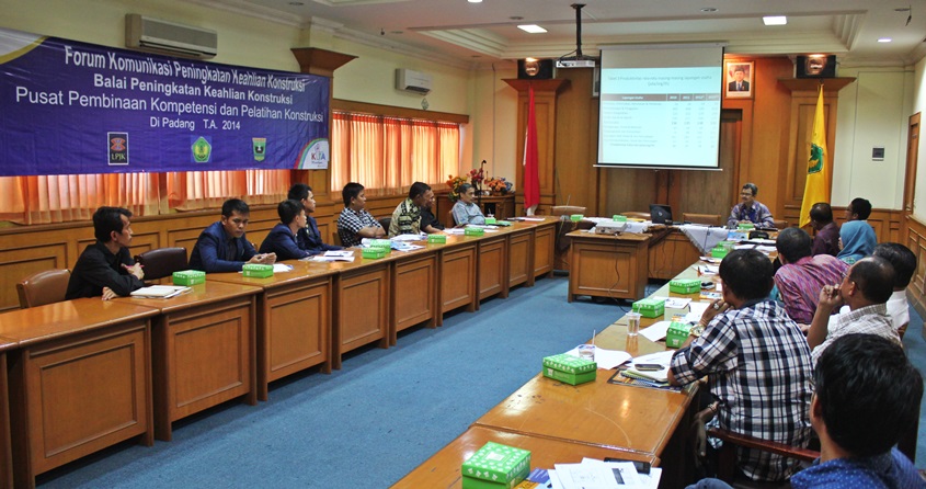 Balai Pelatihan Kementerian PU dan FTSP UBH Gelar Forum Diskusi Keahlian Konstrusksi