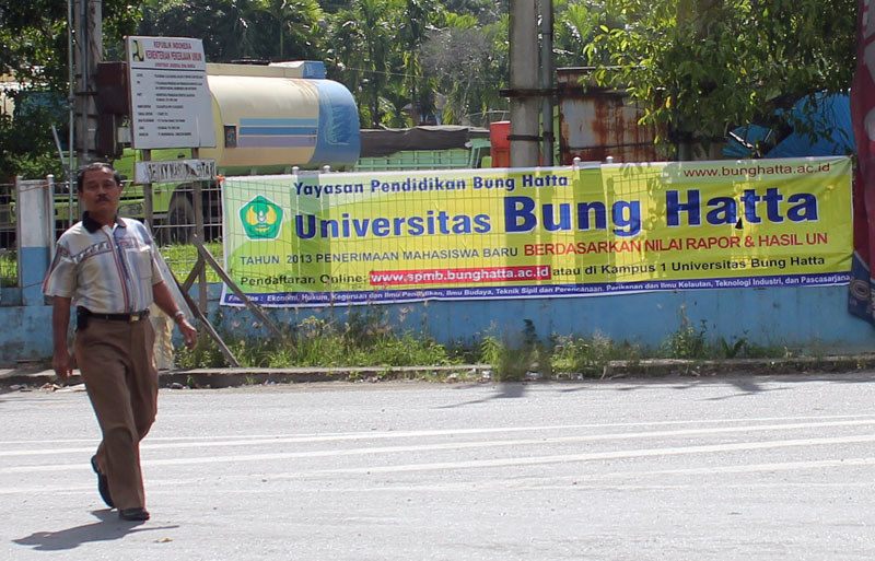 KATA SISWA TENTANG PENGHAPUSAN UJIAN TULIS SPMB-UBH