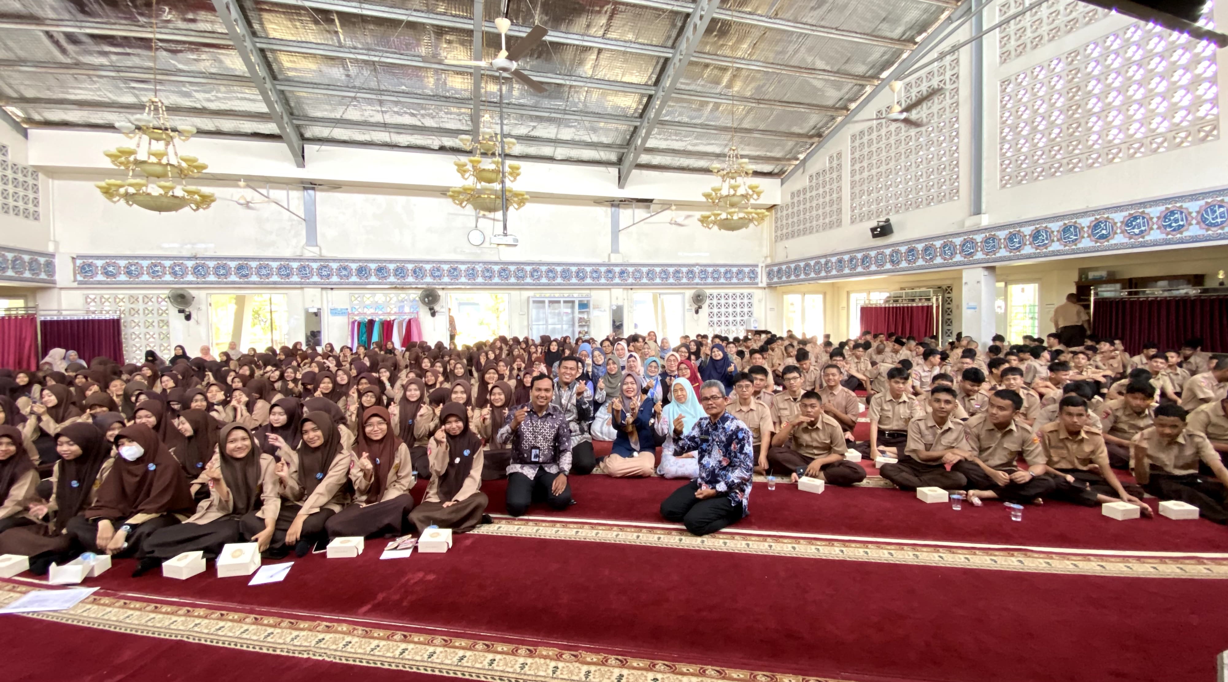 Galeri Investasi Bursa Efek Indonesia Fakultas Ekonomi dan Bisnis Universitas Bung Hatta,  Edukasi Siswa SMAN 1 Padang