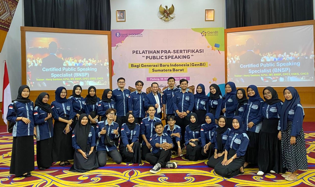 Mahasiswa Universitas Bung Hatta Penerima Beasiswa Bank Indonesia, Ikuti Pelatihan Pra Sertifikasi BNSP Public Speaking