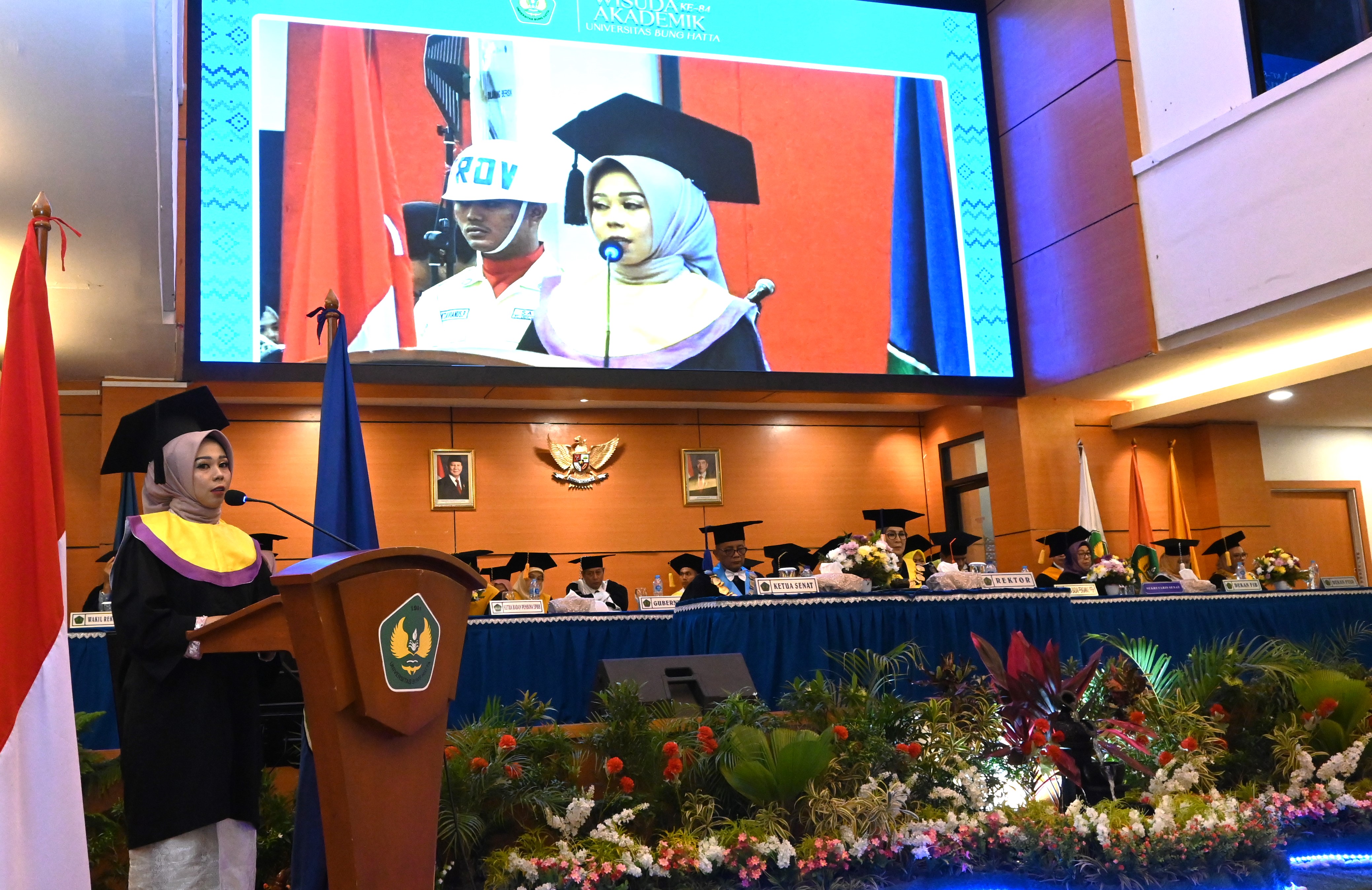 Kisah Inspiratif Hidayatil Alya, Anak Buruh Petani Jadi Lulusan Terbaik Universitas Bung Hatta