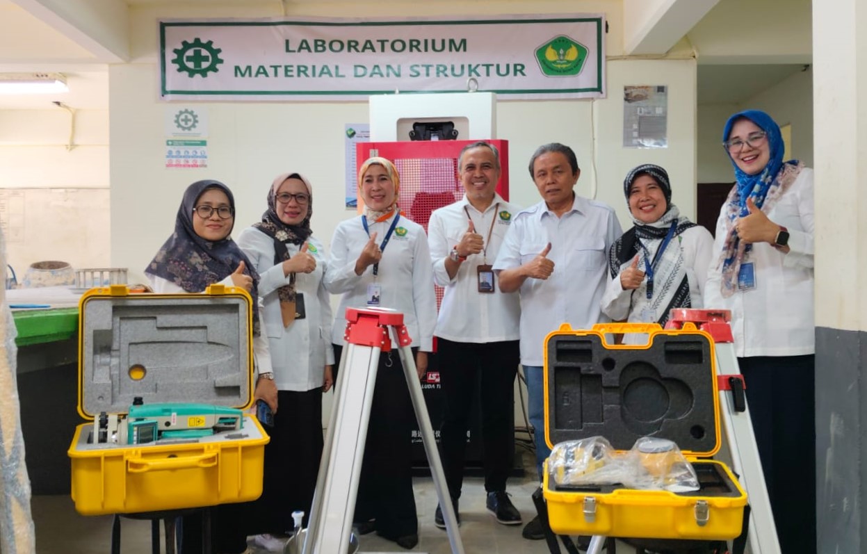PT.Hutama Karya Serahkan Peralatan Pendukung Laboratorium Fakultas Teknik Sipil dan Perencanaan Universitas Bung Hatta