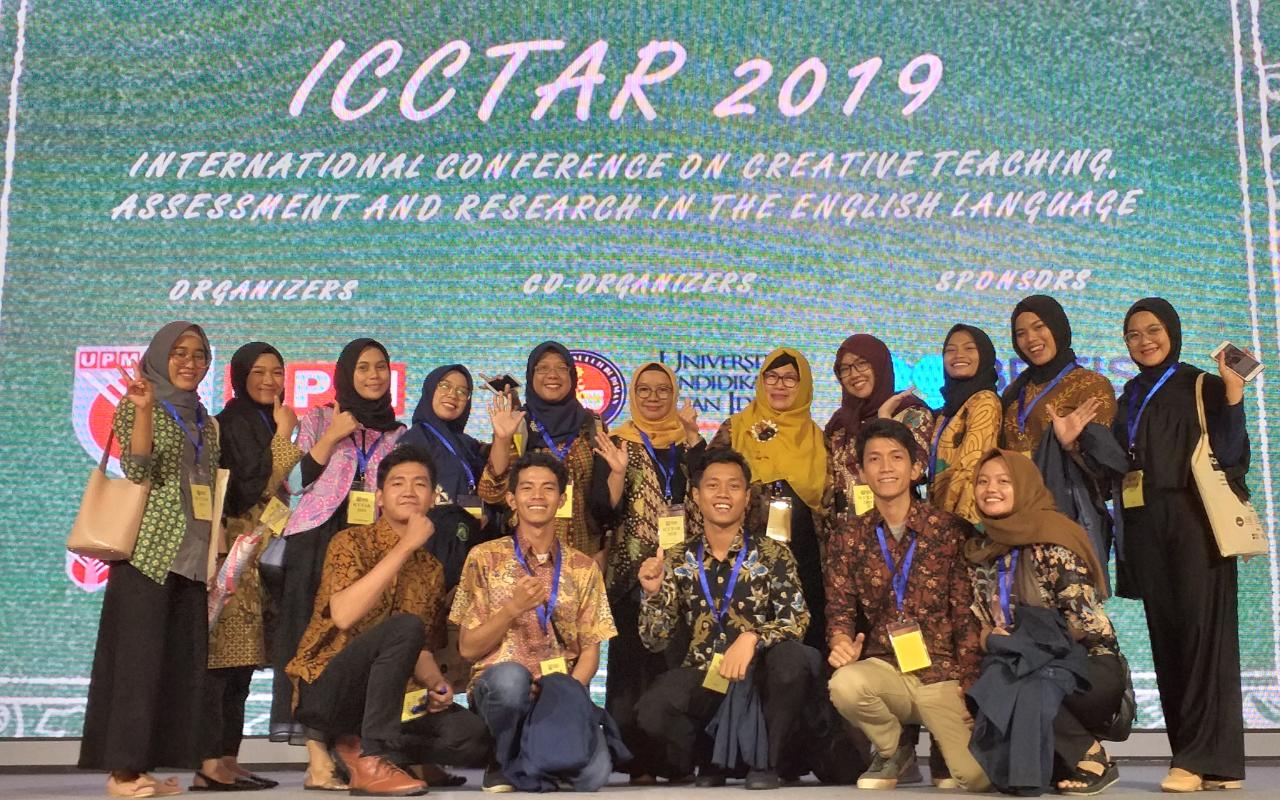 Mahasiswa dan Dosen FIB UBH Menjadi Presenter Seminar Internasional di Malaysia
