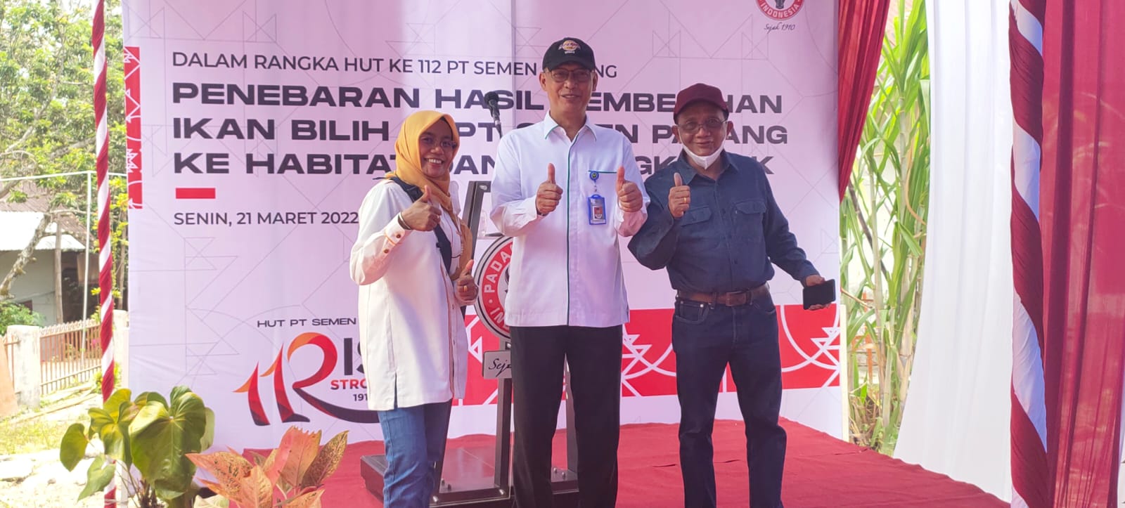 Gandeng Universitas Bung Hatta, PT Semen Padang Lestarikan dan Tebarkan Benih Ikan Bilih ke Danau Singkarak
