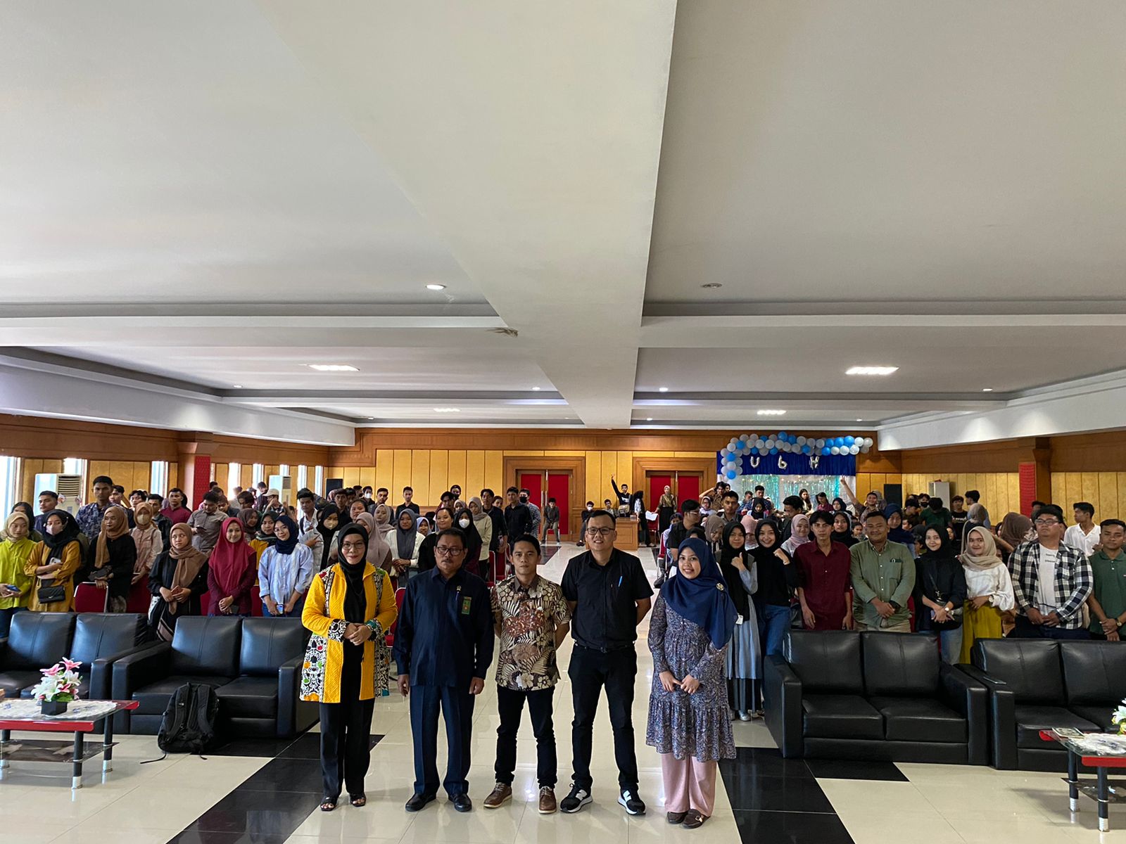 Labor Hukum FH Universitas Bung Hatta Bersama Pengadilan Agama Padang Selenggarakan Seminar dan Forum Group Discussion