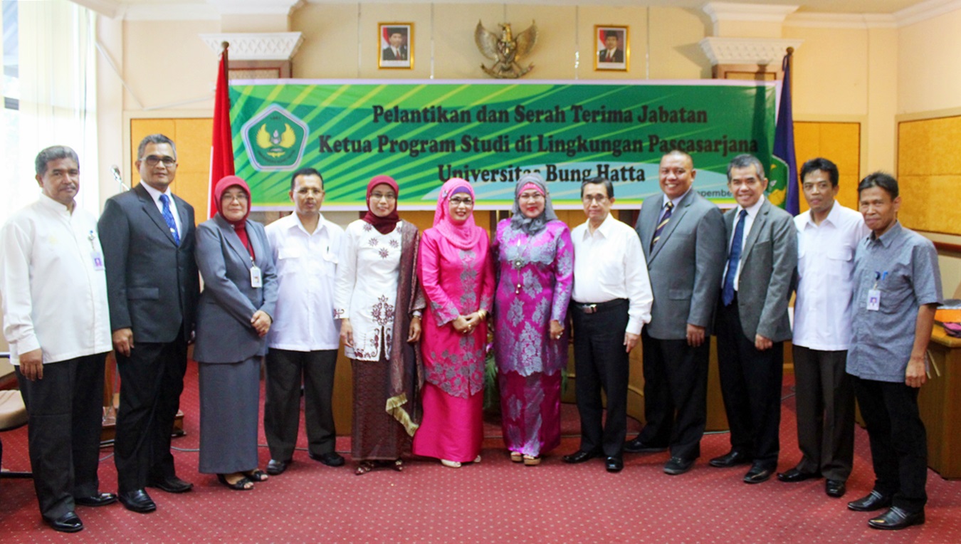 Rektor UBH Lantik 2 Ketua Prodi Pascasarjana