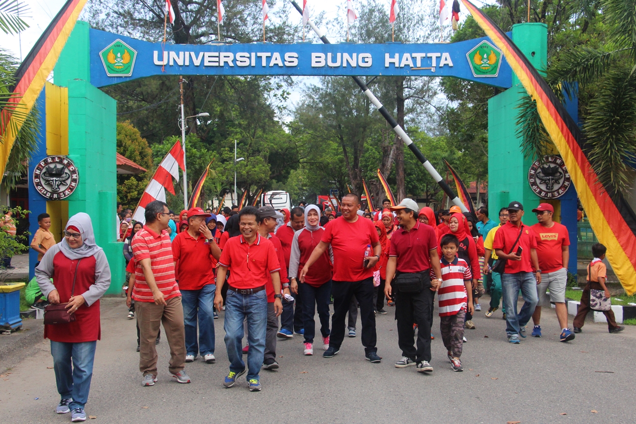 Jalan Santai dan Perlombaan Rakyat Dies Natalis ke-36 Universitas Bung Hatta
