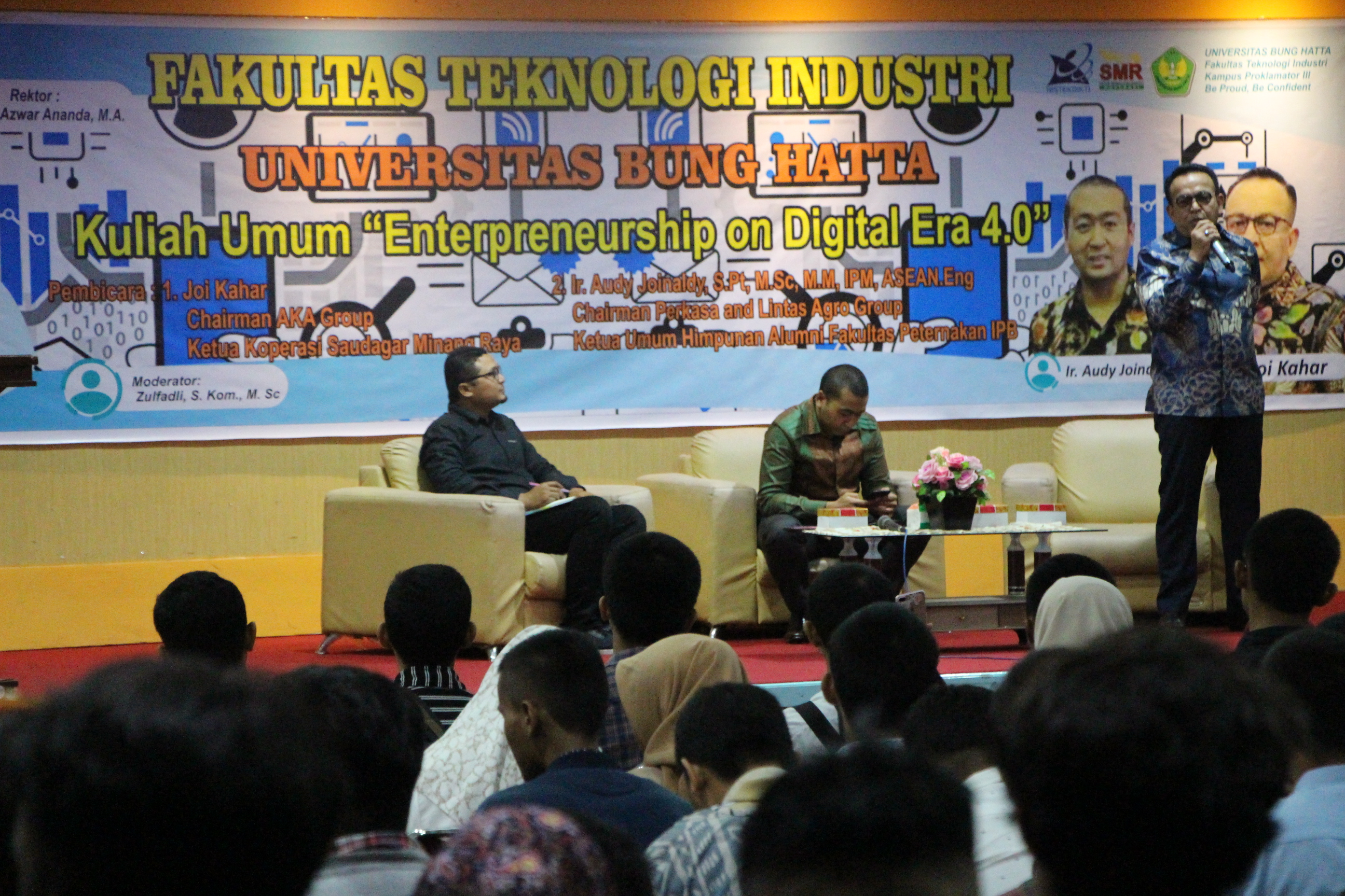 Fakultas Teknologi Industri (FTI) Kuliah Umum bersama Dua Pengusaha Sukses Asal Minang