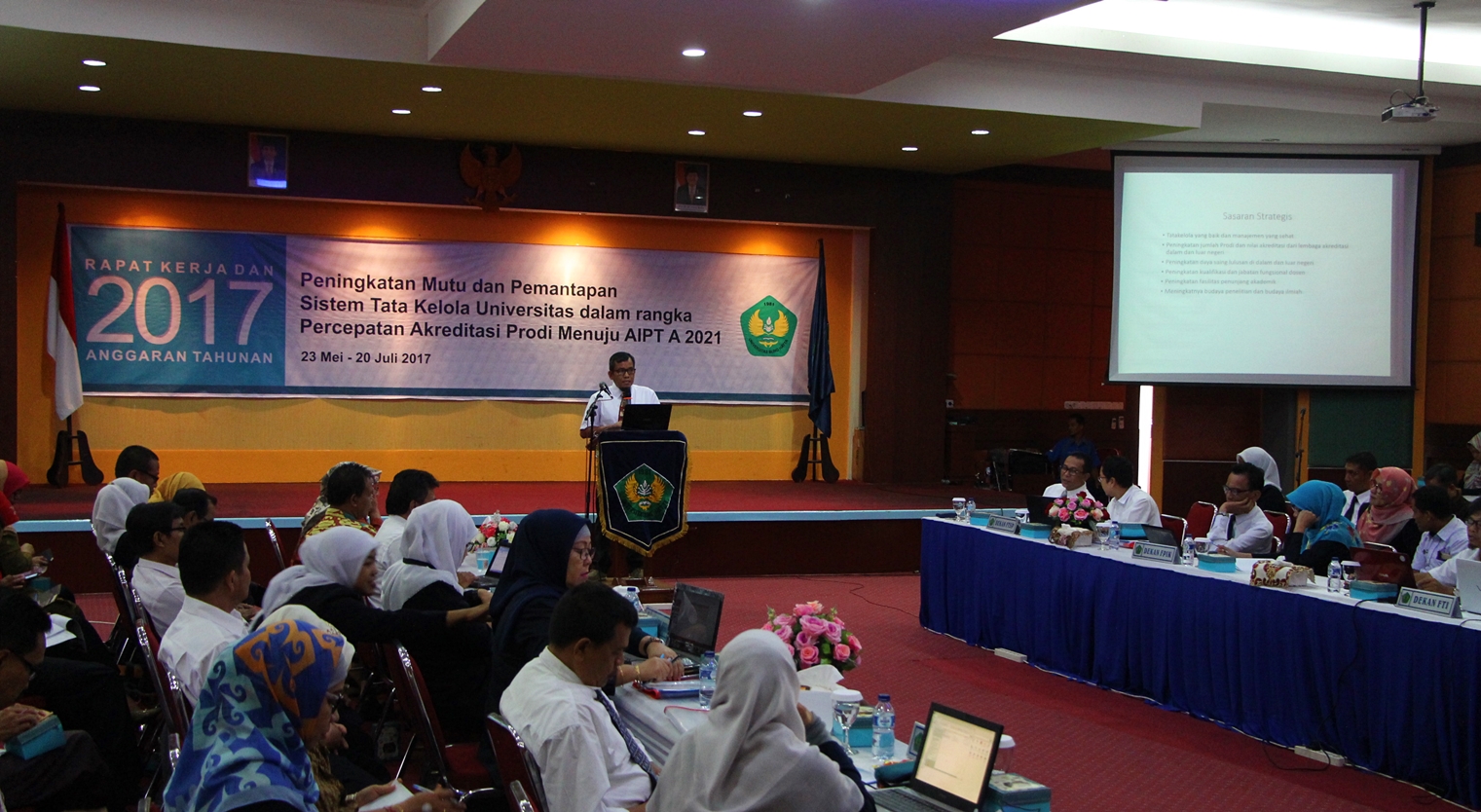 Universitas Bung Hatta Gelar Sidang Plano III RKAT Tahun 2017