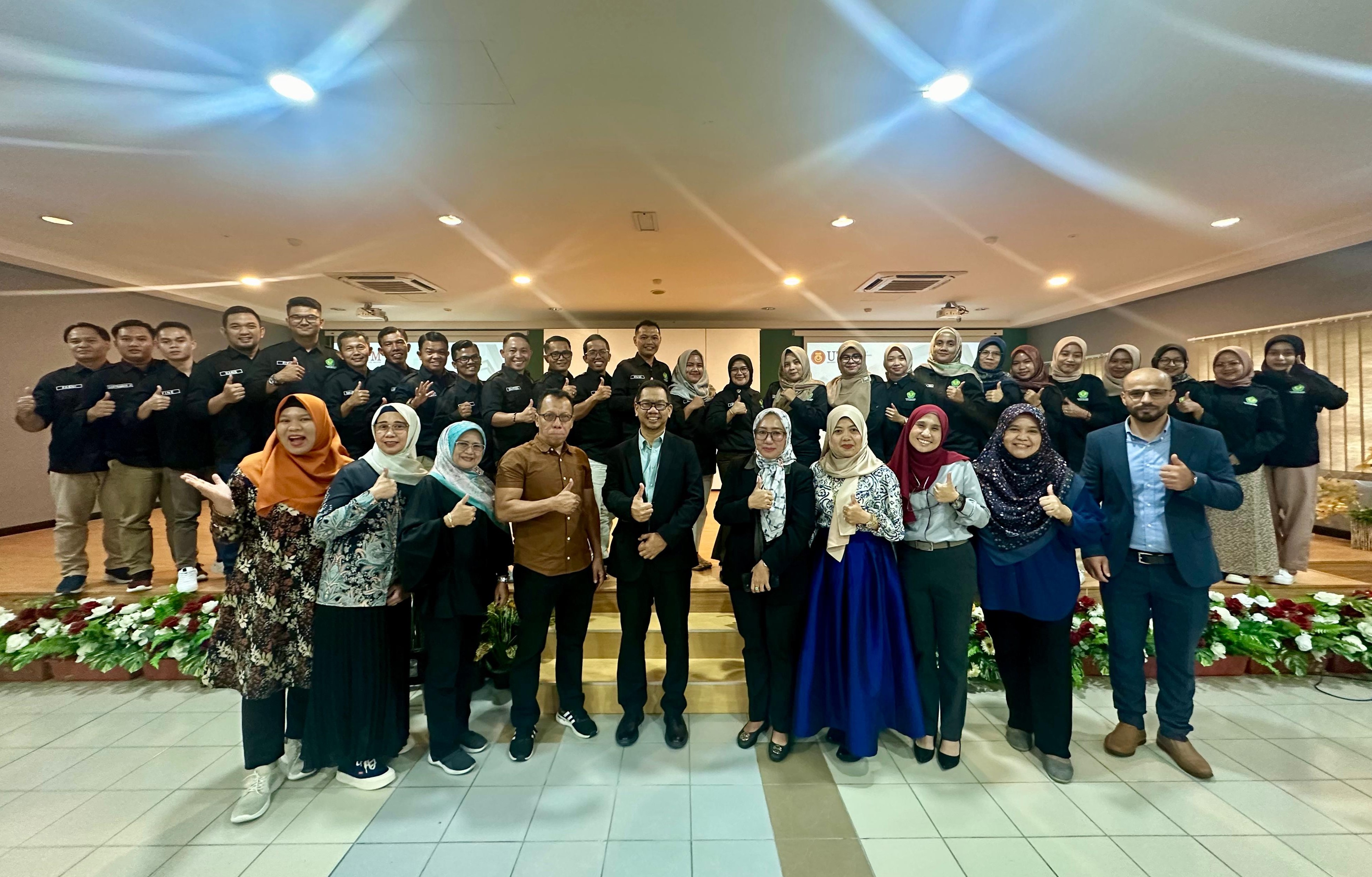 Student Mobility Mahasiwa S2 Manajemen Universitas Bung Hatta ke Faculty Management Universiti Teknologi Malaysia