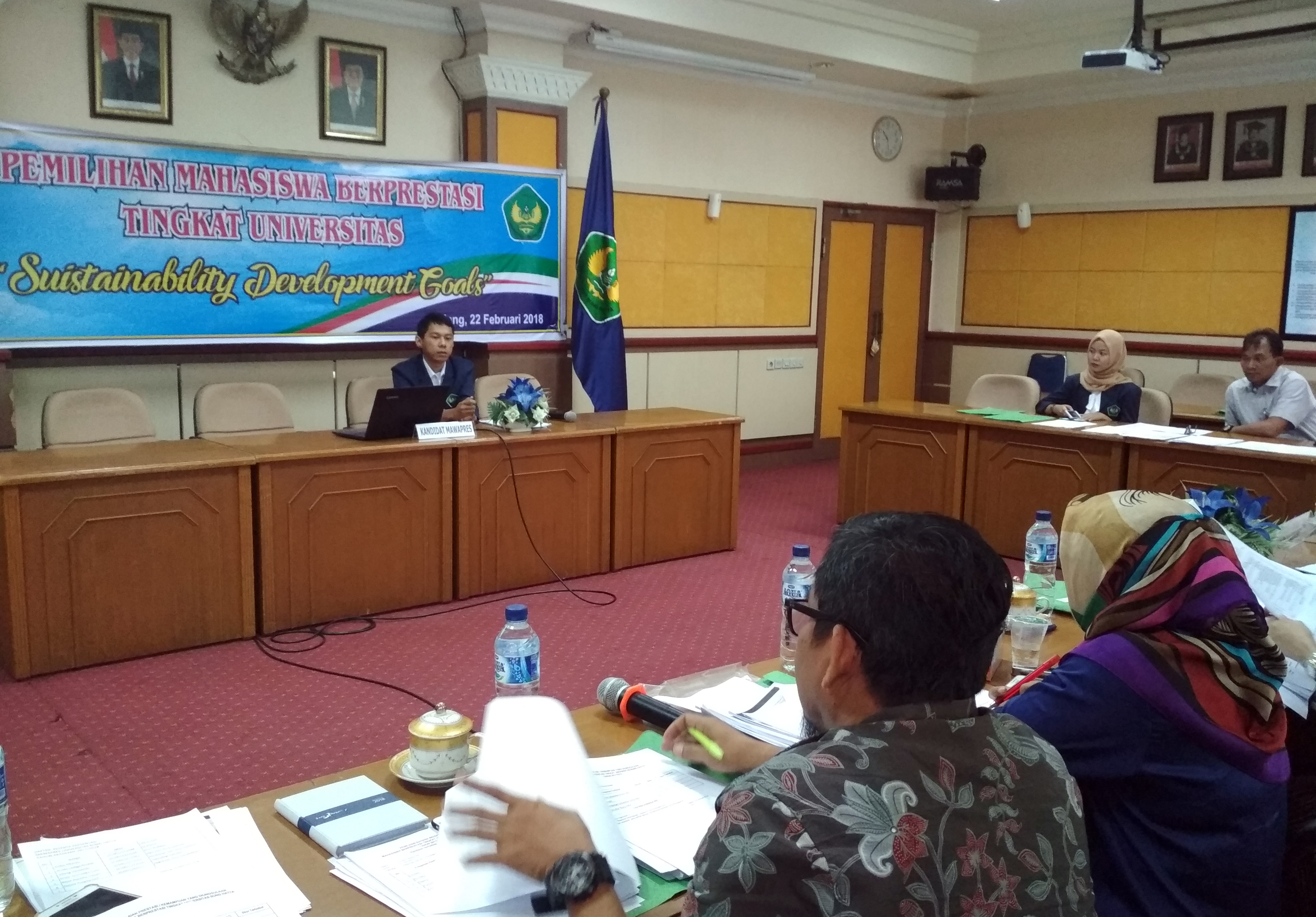 Pemilihan Mahasiswa Berprestasi: 6 Mahasiswa UBH Diuji Profesor dan Doktor