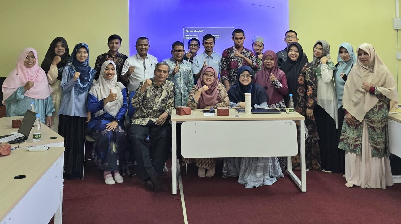 Dosen FTI Paparkan Strategi Publikasi Artikel Bereputasi Di Program Doktor  PAI FTIK UIN Bukittinggi