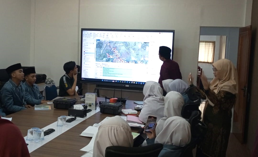 Kunjungan Siswa SMA IT Andalas Cendikia Dharmasraya Ke Fakultas Teknik Sipil dan Perencanaan Universitas Bung Hatta