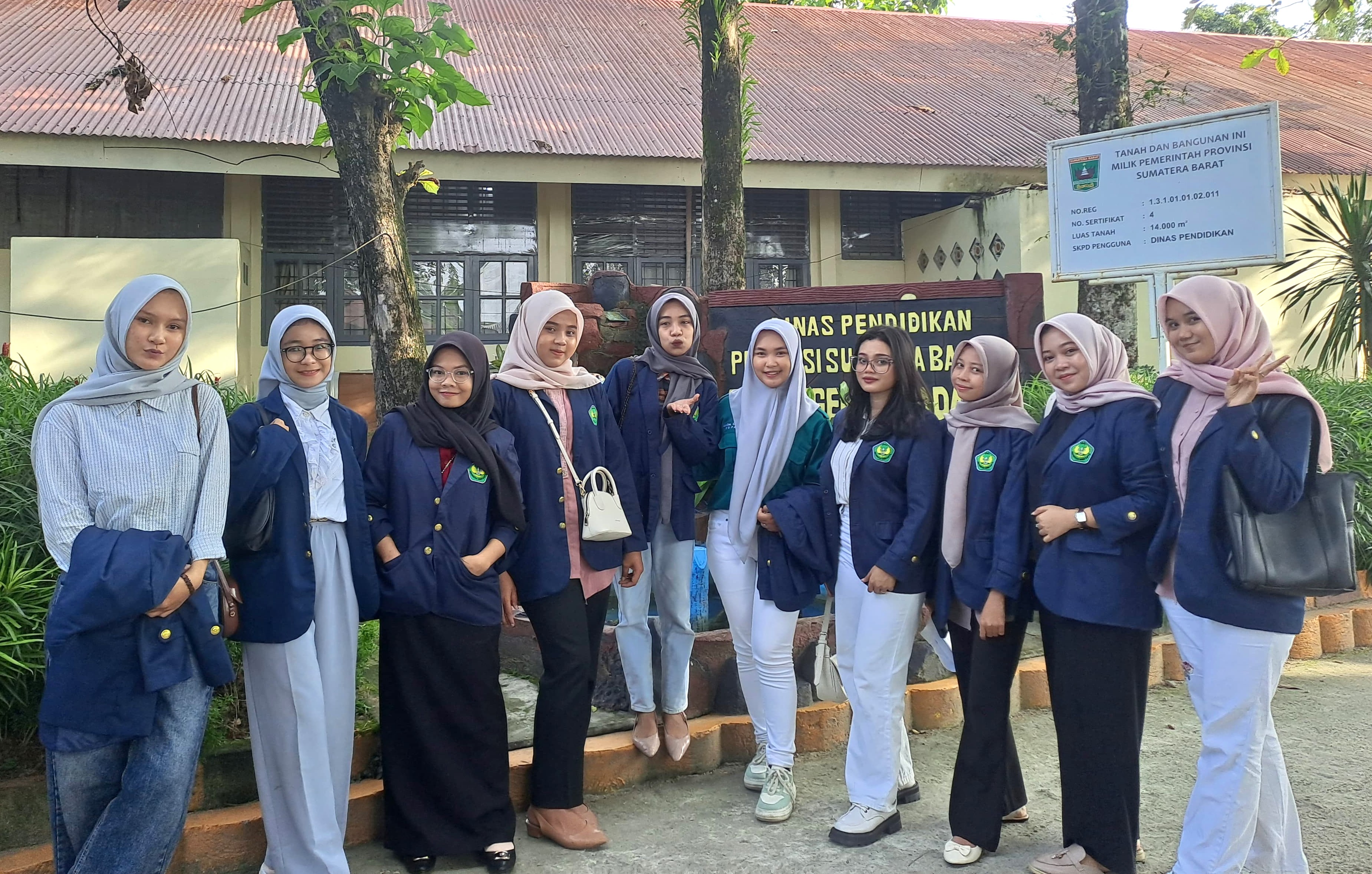 Kembali ke Sekolah Asal, Mahasiswa FEB Sosialisasikan Keunggulan Universitas Bung Hatta