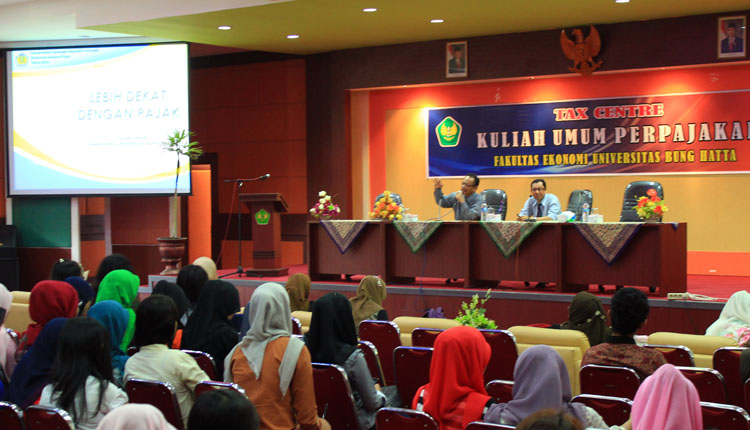 Ratusan mahasiswa FE-UBH Ikuti Kuliah Umum Perpajakan