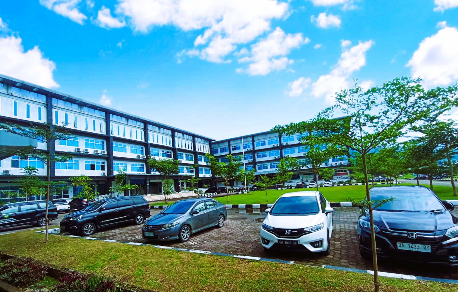 FKIP Unversitas Bung Hatta Tambah 2 Program Studi dengan Akreditasi Unggul dan Baik Sekali