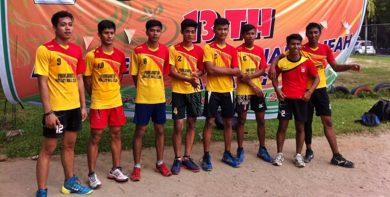 Tim Voli Universitas Bung Hatta Juara 3 Turnamen Se-Sumbar