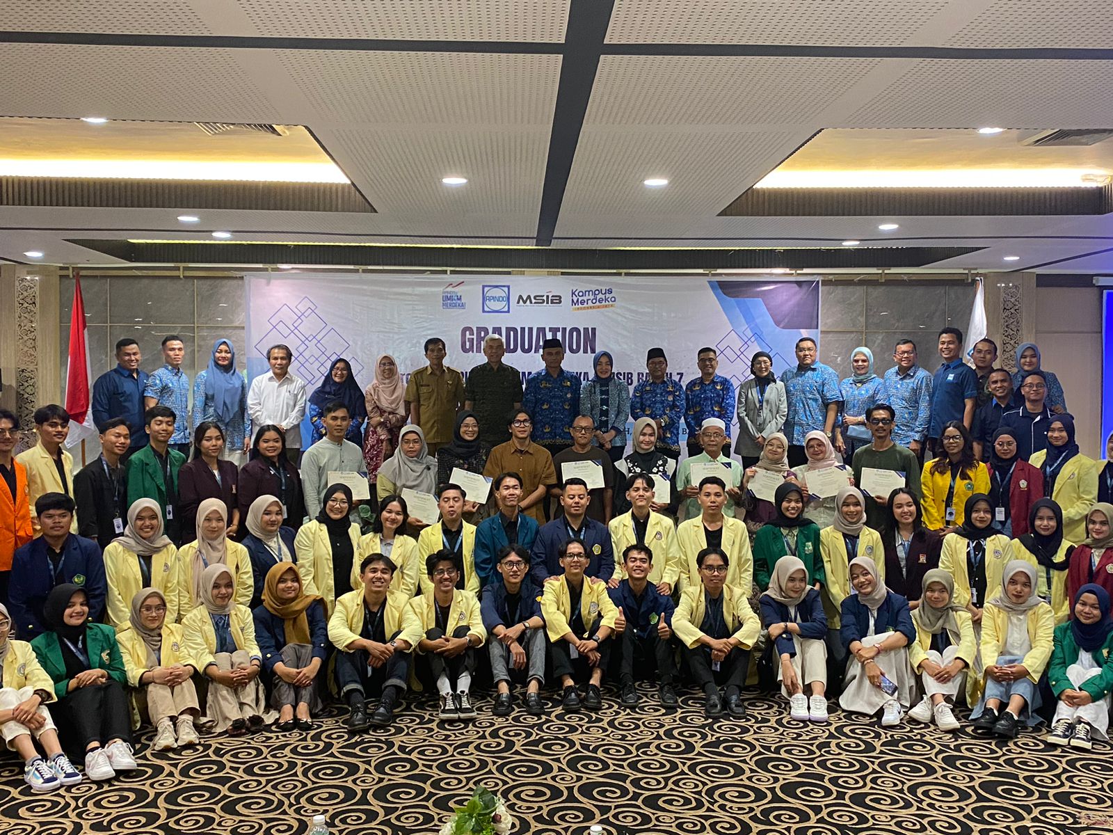 Rektor Universitas Bung Hatta Hadiri Program Penutupan APINDO UMKM Merdeka Batch 7