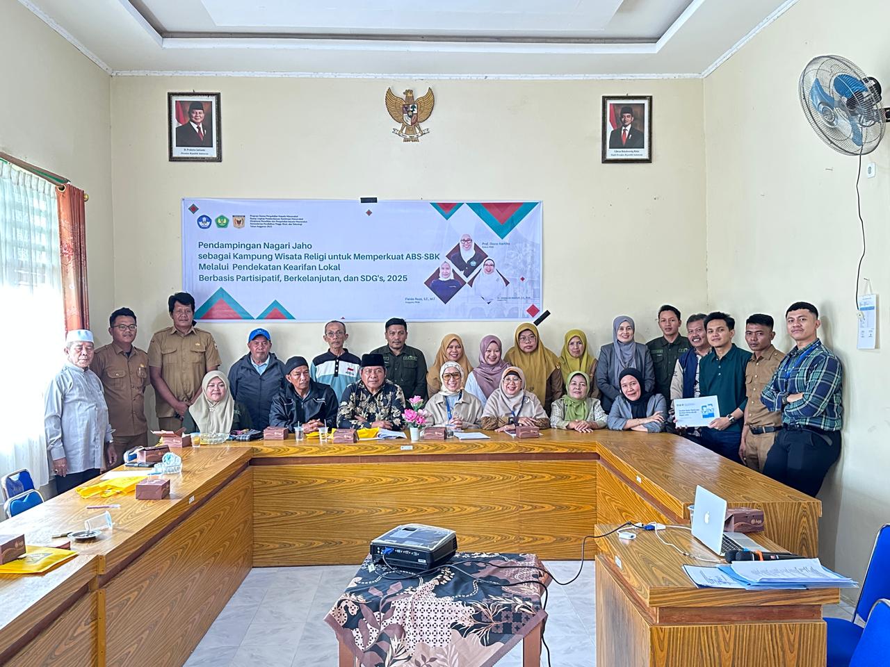 Dosen Universitas Bung Hatta Dampingi Nagari Jaho Kembangkan Kampung Wisata Religi Berbasis ABS-SBK